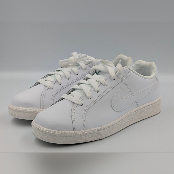 Nike Court Royale Triple White Sneakers Women’s 8 Leather Classic NEW - Picture 2 of 5